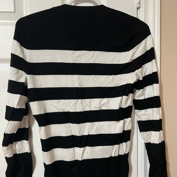 Guess Women’s Sweater - Picture 3 of 3